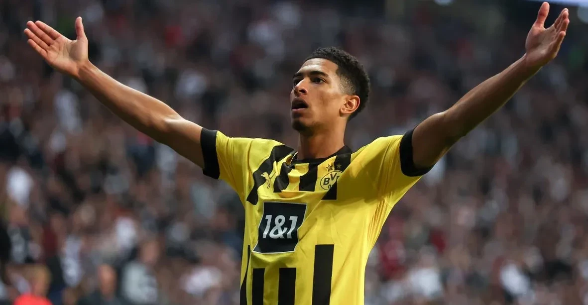 Liverpool top Real Madrid as 'front-runners' to sign rising superstar